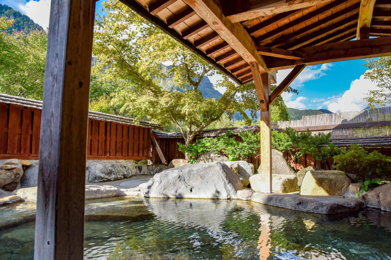 Resort Inn Chirorian Takayama (Gifu) Exterior foto